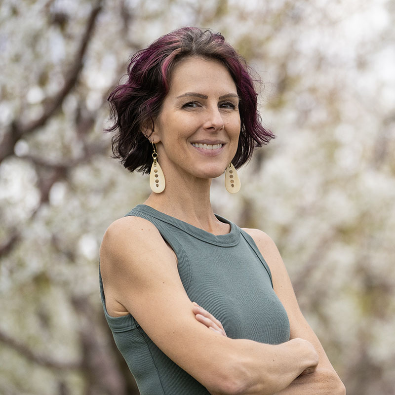 Caroline McMahon headshot